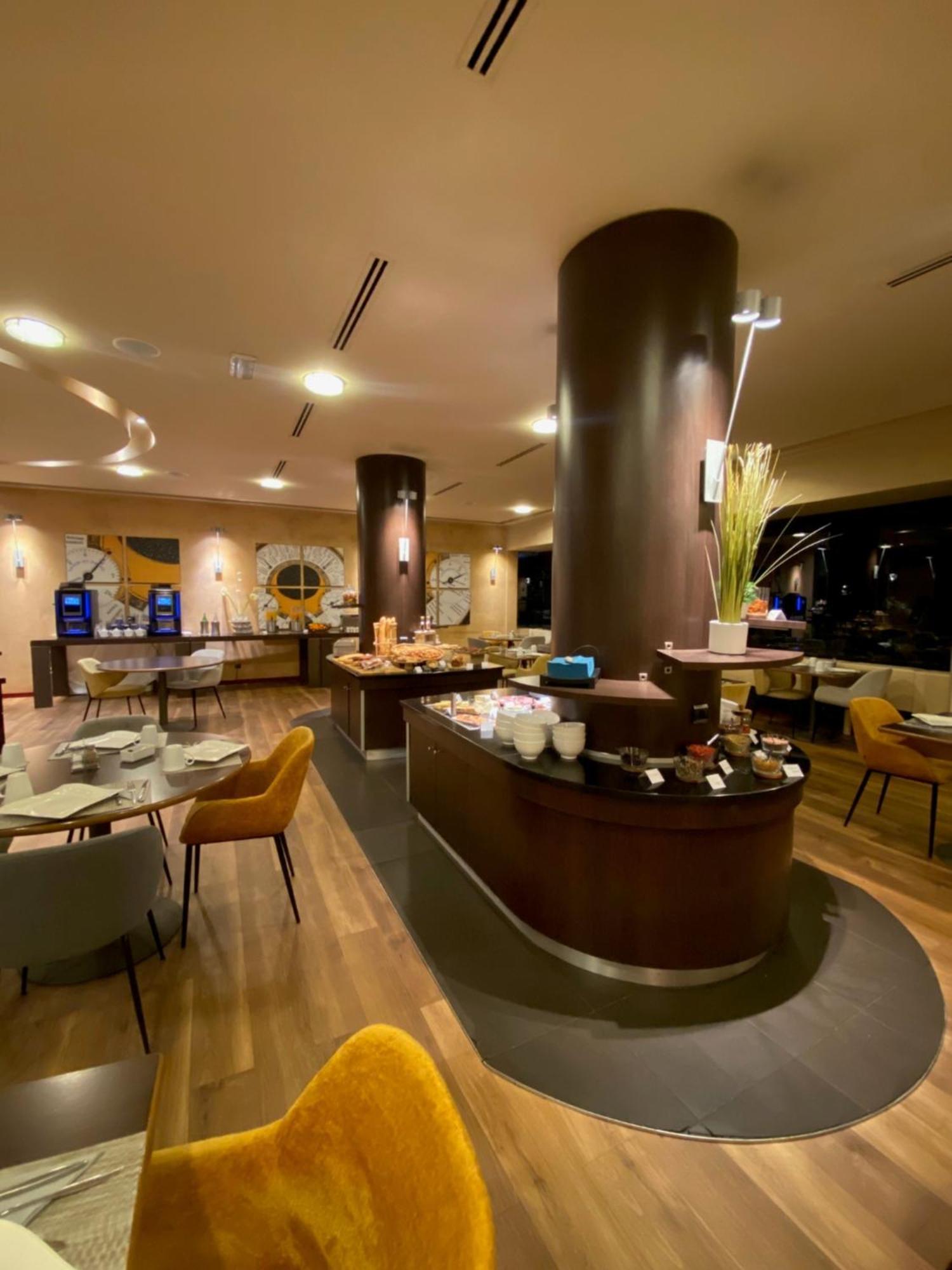 贝桑松米可公园美居酒店 外观 照片