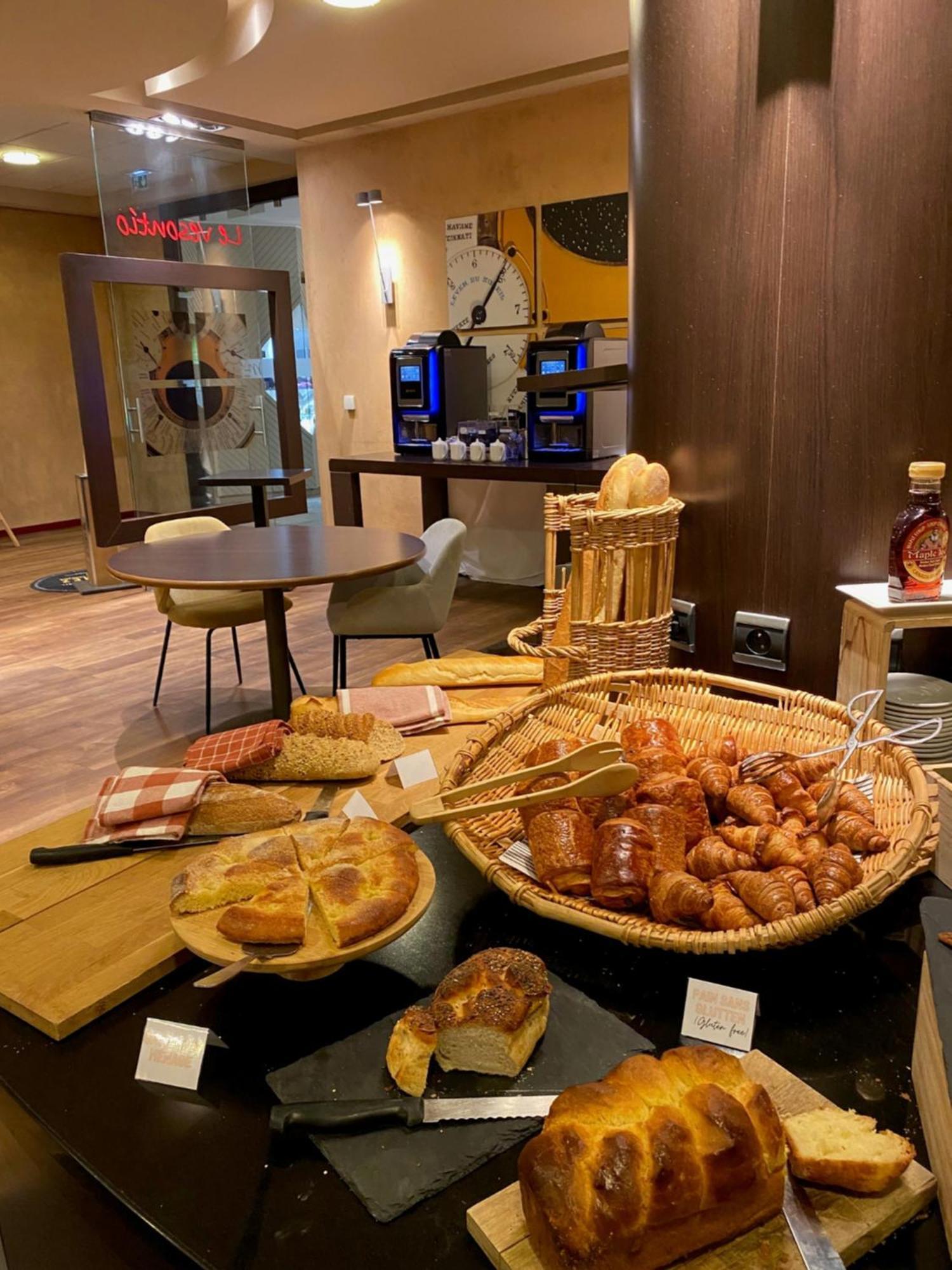 贝桑松米可公园美居酒店 外观 照片